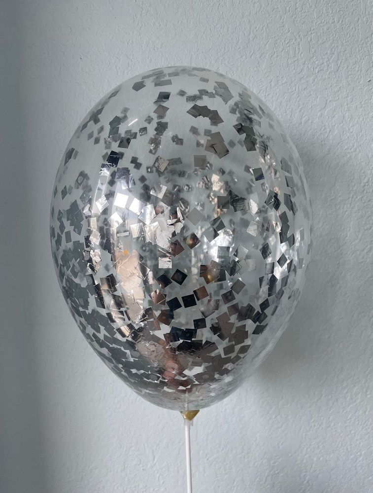 Шар с конфетти, серебро квадрат 1см 12"